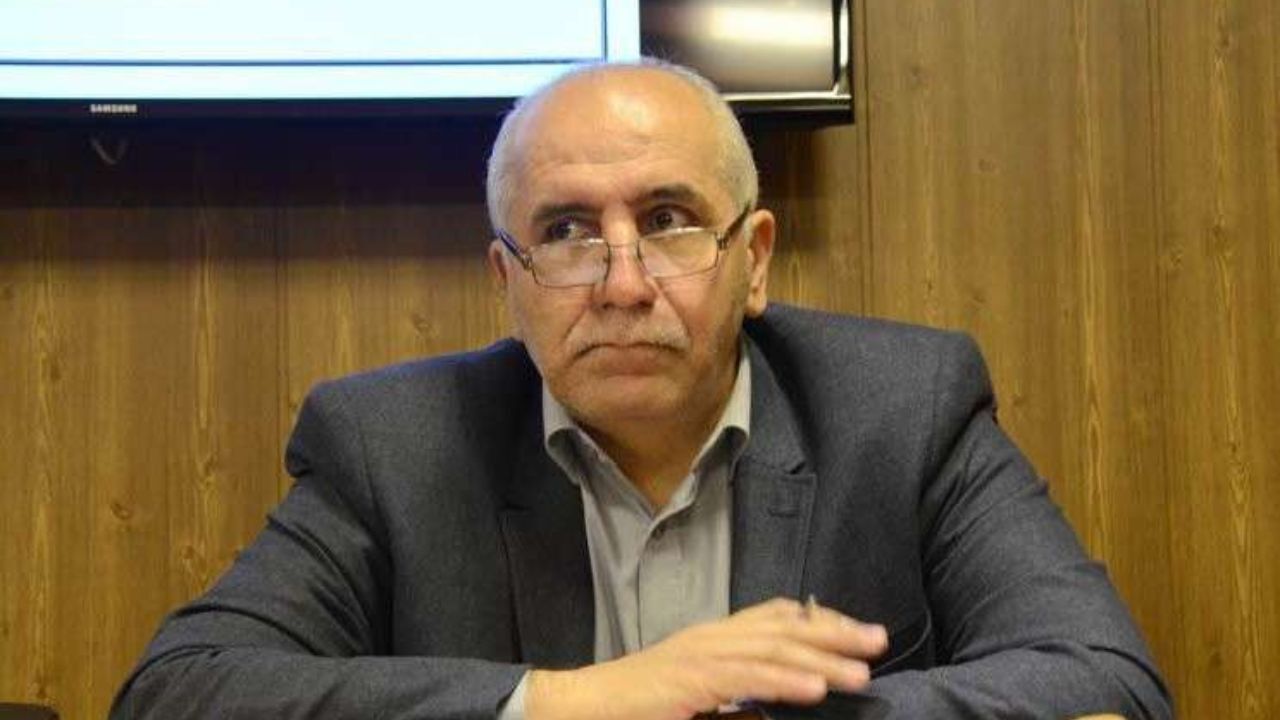 جزئیات نامه‌نگاری معاون وزیر صنعت با بورس کالا