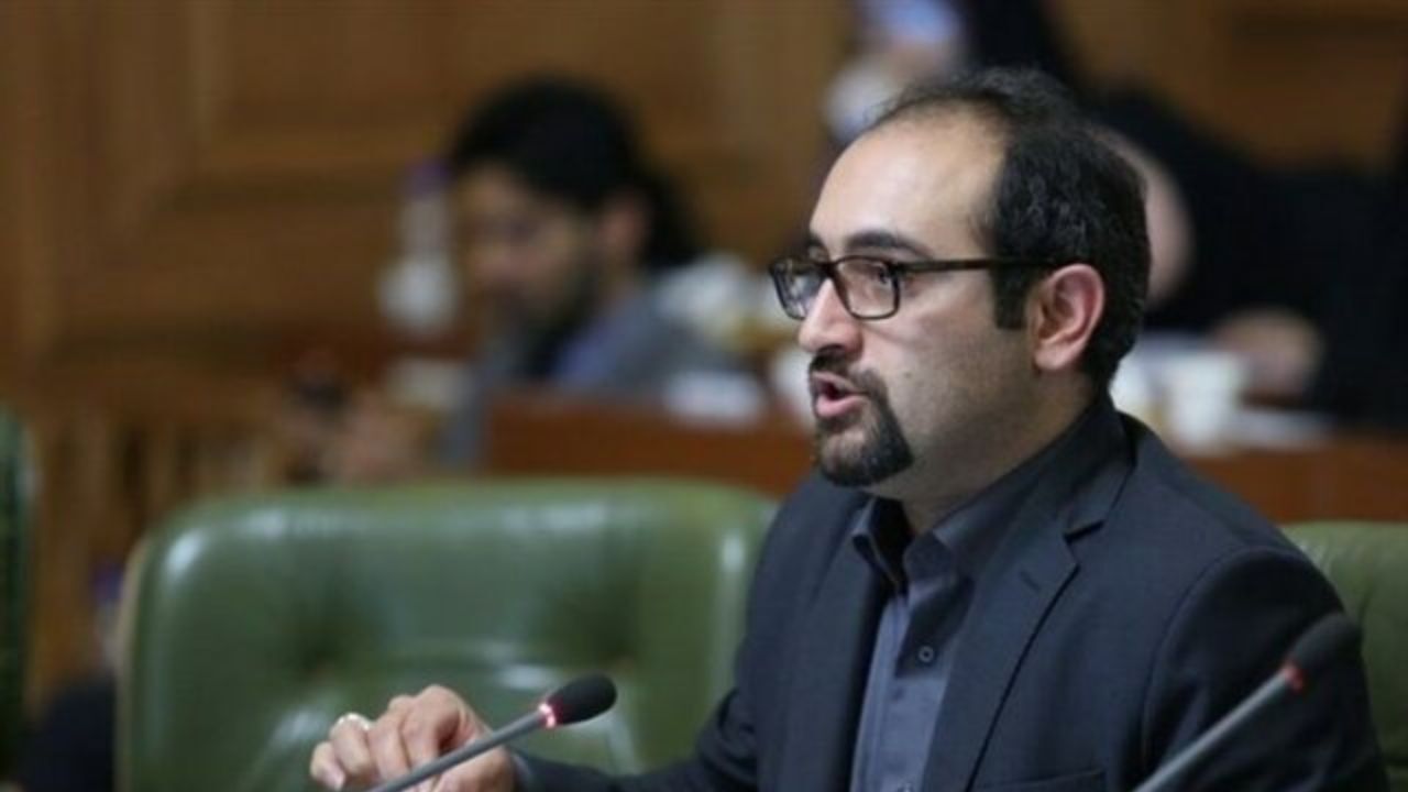 مجتمع‌های ورزشی شهرداری نباید به بخش خصوصی واگذار شود