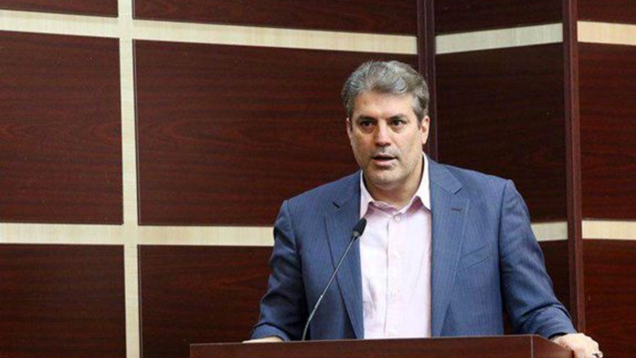 برای تجارت خارجی بدون نفت آماده‌ایم/ ارز حاصل از صادرات باید در چرخه اقتصاد به کار گرفته شود