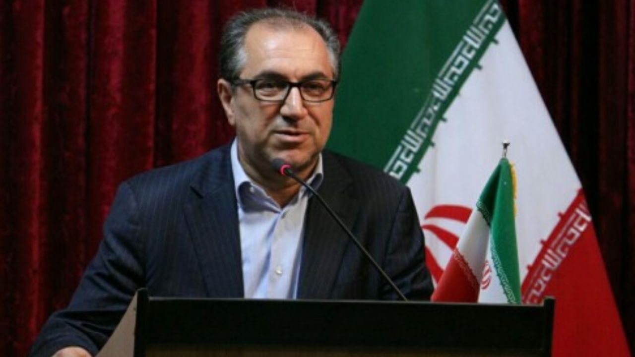 خودروسازان باید مواد اولیه را به‌طور مستقیم خریداری کنند