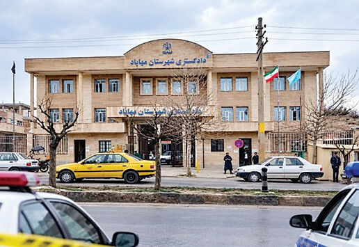 جزییات شلیک مرگبار مرد کینه‌جو مقابل دادگستری مهاباد