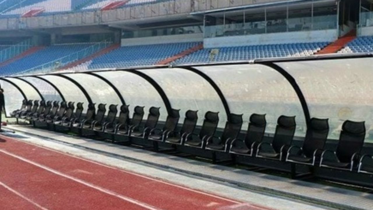 16 مربی؛ 16 چمدان
