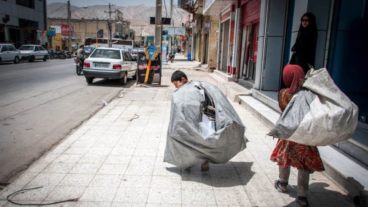 نهادها در طرح جمع‌آوری کودکان خیابانی به فکر منافع خودشان هستند