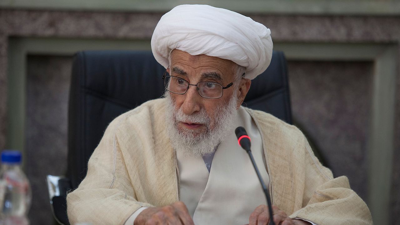 آیت‌الله جنتی خواستار پایان فشار‌ها بر شیخ زکزاکی شد