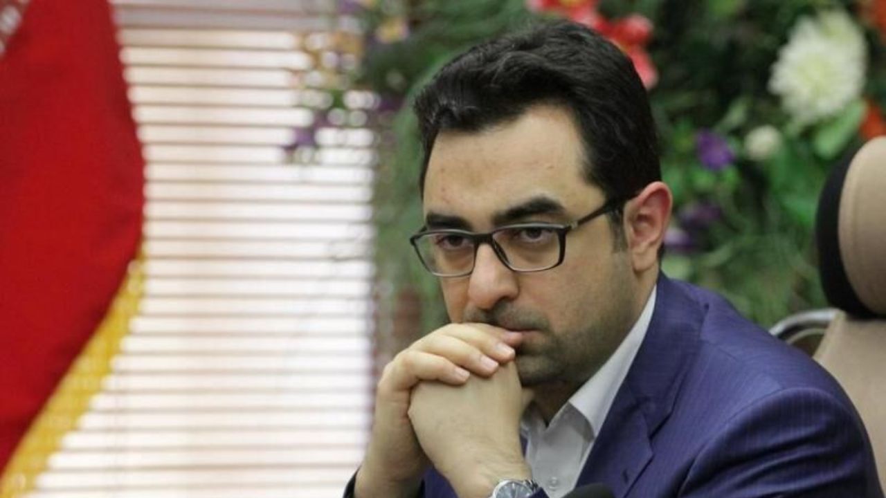 همتی اقدامات دوره مدیریتم را تایید کرد/ با دستگیری سالار آقاخانی قیمت ارز دچار شوک شد/ دسترسی کشور به منابع ارزی بعد از روی کار آمدن دولت جدید در آمریکا با مشکلاتی روبرو شد