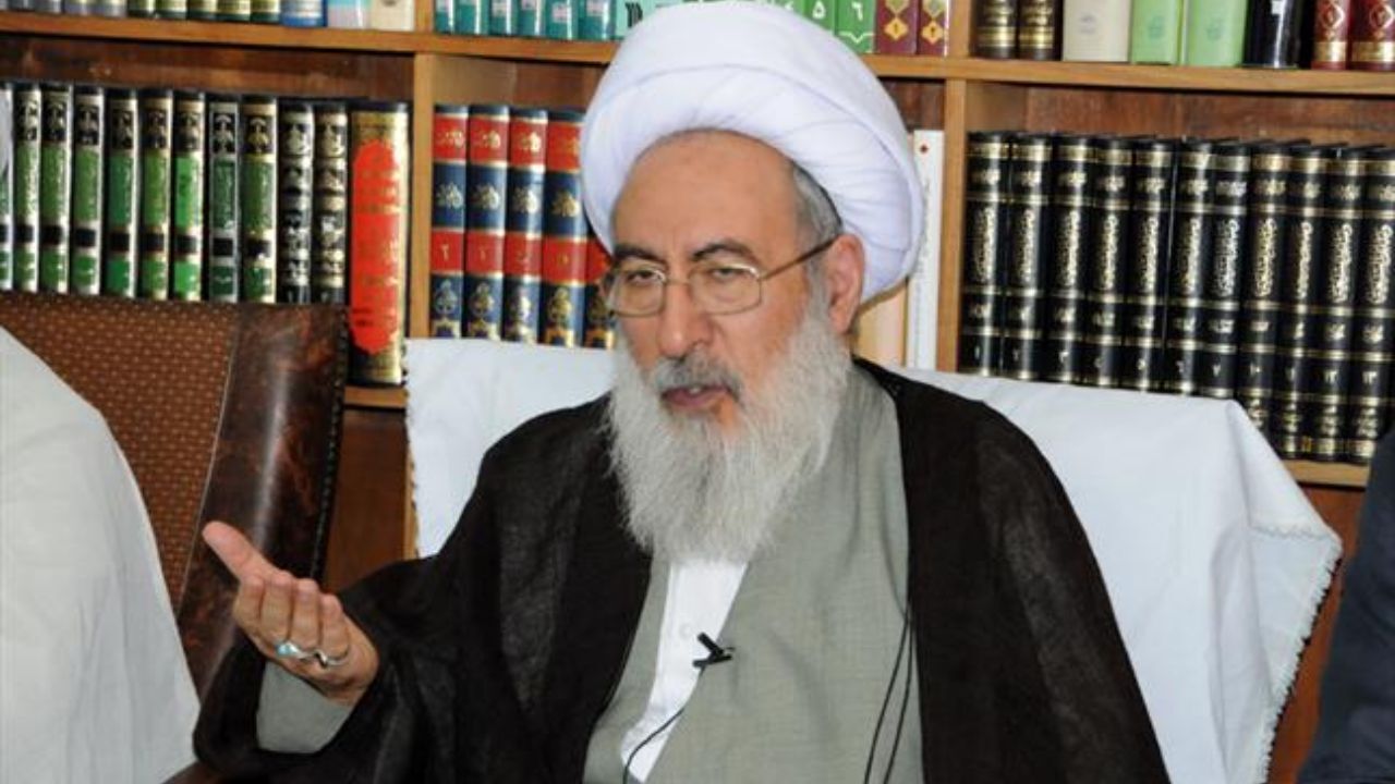 تخریب مسئولان از نظر رهبری پسندیده نیست