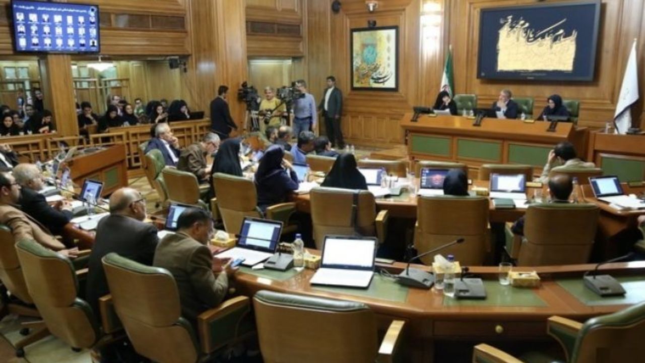 صدراعظم نوری: شناسنامه الکترونیکی برای درختان فضای عمومی ایجاد شود/ مسجدجامعی: وضعیت مساجد تهران شناسنامه‌دار شود