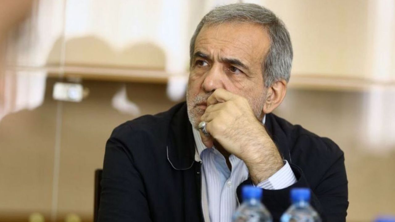 دستاورد 40 ساله انقلاب ما چیست؟/ اگر فردی پرونده‌ای دارد باید ابتدا او را دادگاهی کنند/ با روشی که برای مبارزه با فساد در پیش گرفته شده موافق نیستم/ صداوسیما در هفته دولت نقد آنچنانی علیه دولت انجام می‌دهد/ مردم را نسبت به همه بدبین نکنیم