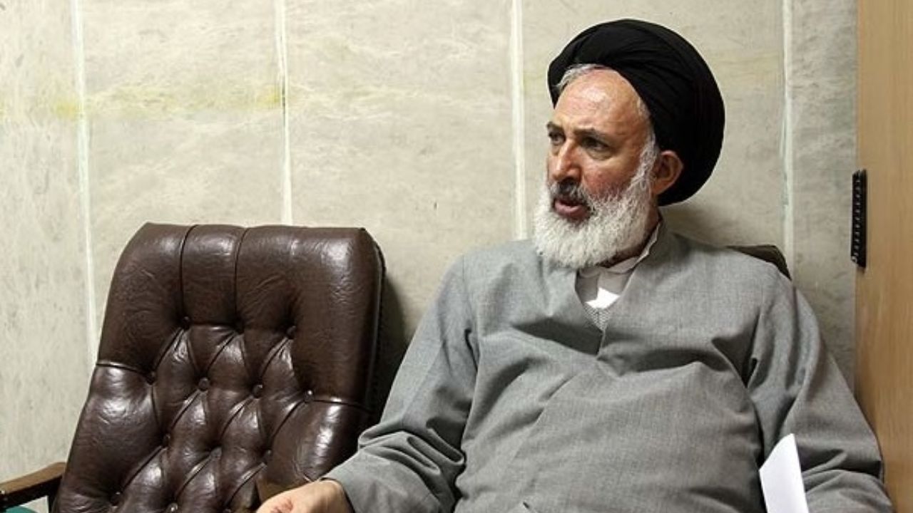 حاکمیت روحانیت دگراندیش را نمی‌پذیرد/ اصل دینداری دچار خدشه شده است/ روحانیون باید از انگ حکومتی بودن پرهیز کنند/ حکومت روحانیون مستقل را برنمی‌تابد/ ورود ائمه‌جمعه به مباحث اجتماعی و اقتصادی غلط است/ اهداف اولیه منبر تضییع شده است/ حمله به این و آن شأن ر