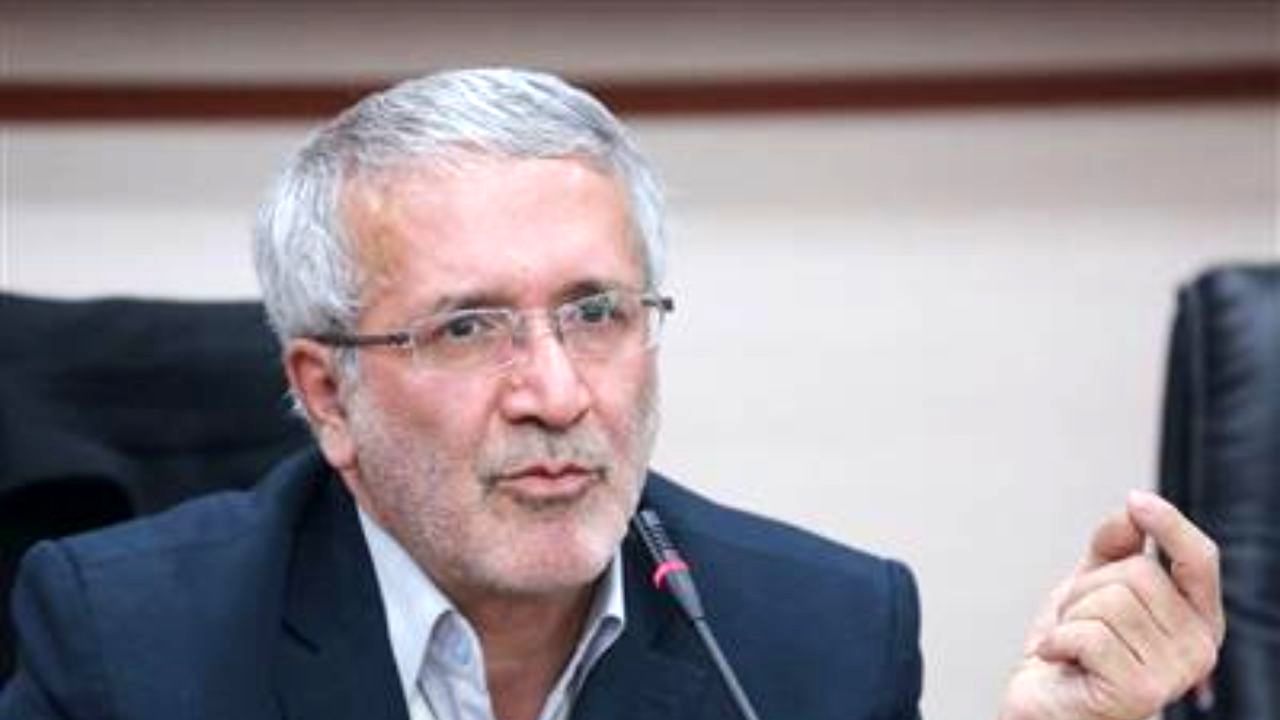 دانش‌آموزان باید مهارت‌های لازم را حوزه فناوری اطلاعات یاد بگیرند
