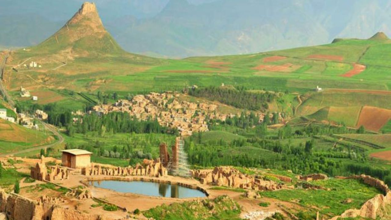 تخت سلیمان با همکاری هئیت آلمانی مرمت می‌شود