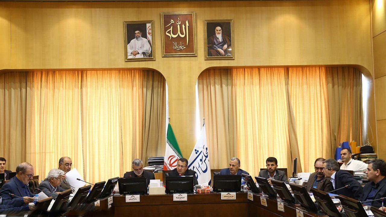 وزیر جهاد کشاورزی به سوالات اعضای کمیسیون کشاورزی پاسخ داد