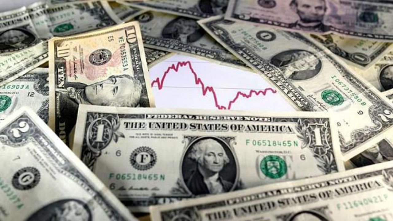 دلار عقب‌نشینی کرد/ یورو 12.550 تومان شد