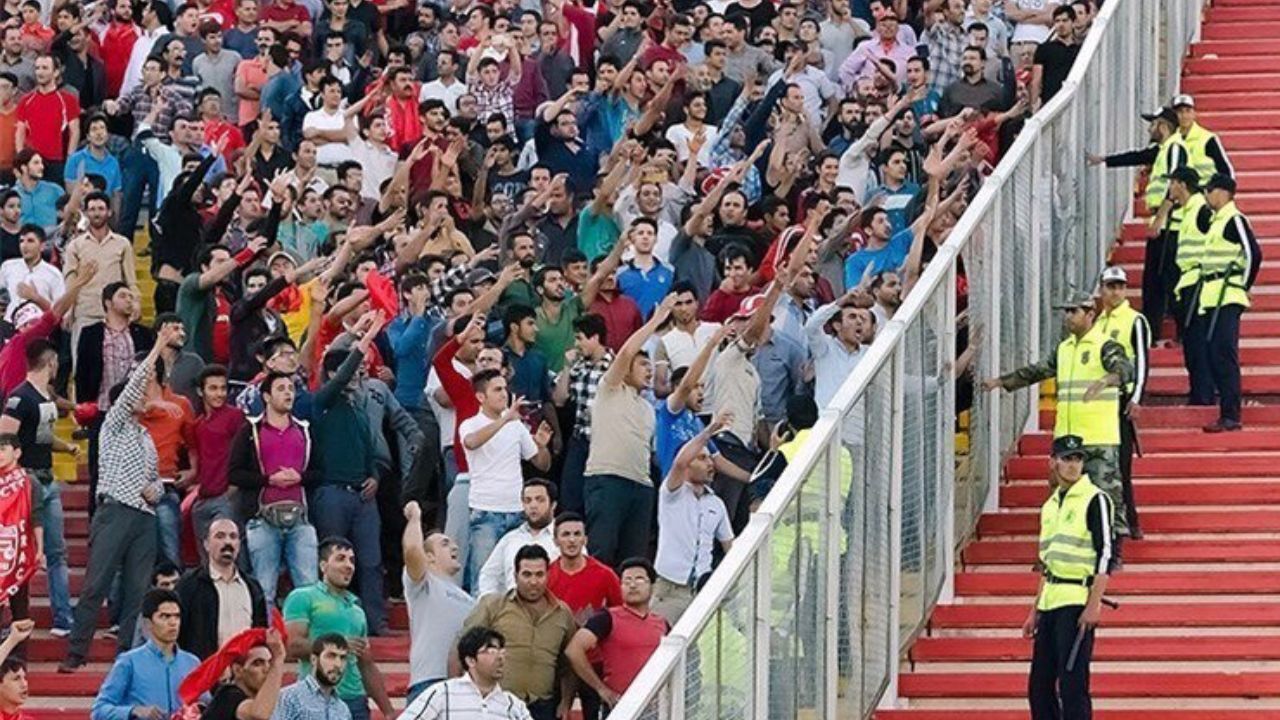 تاخیر در آغاز لیگ بی‌فایده بود؛ مشکلات هنوز پابرجا است