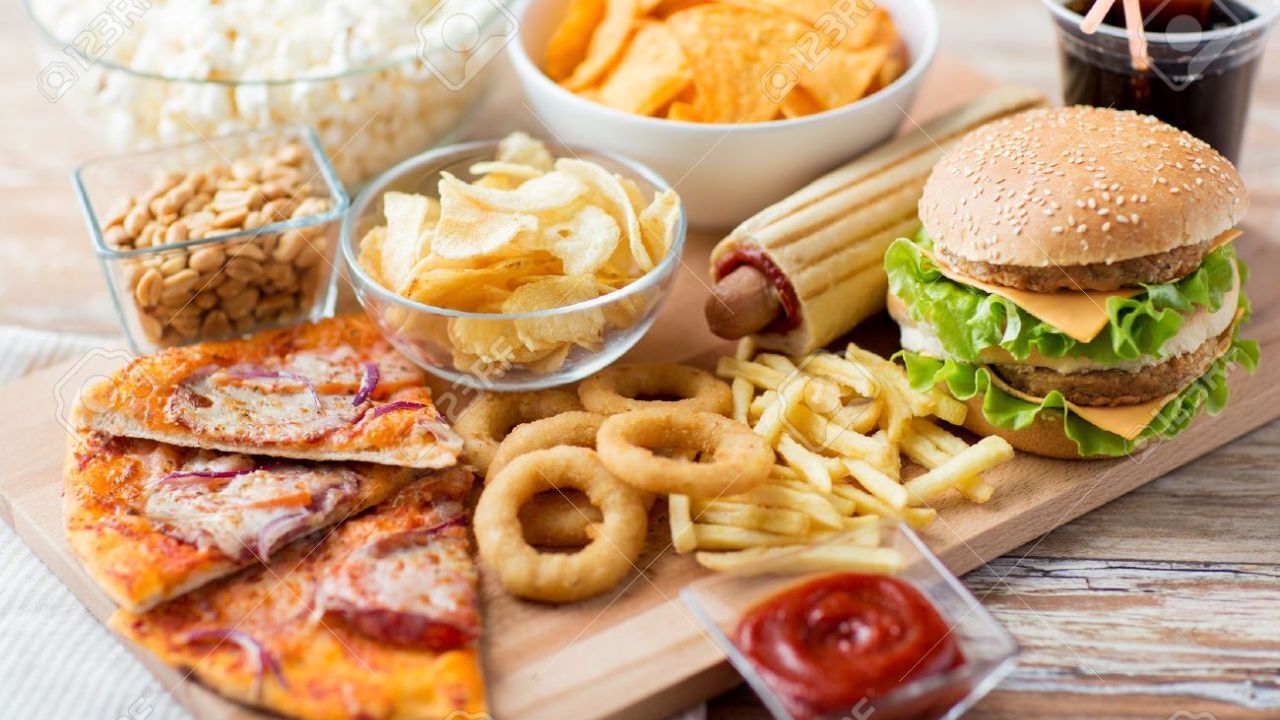 با پرخوری عصبی چه کنیم؟