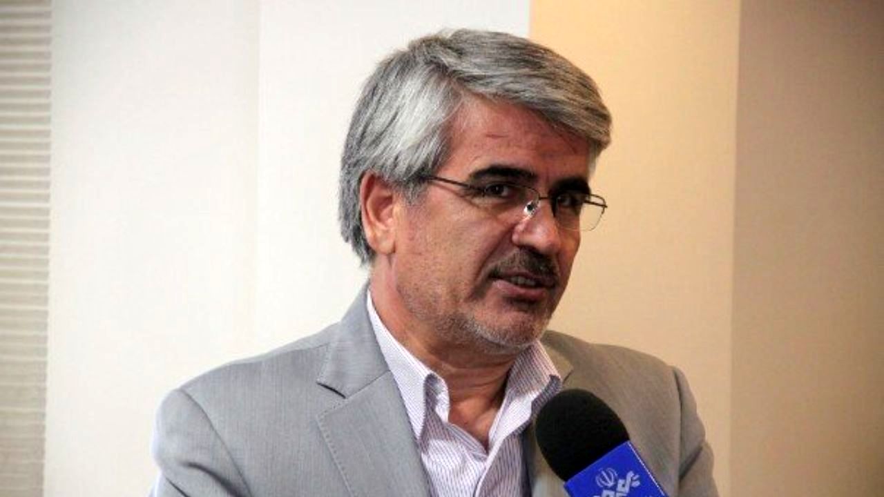 ایجاد اشتغال، انگیزه دانشجویان را برای ترک کشور کاهش می‌دهد