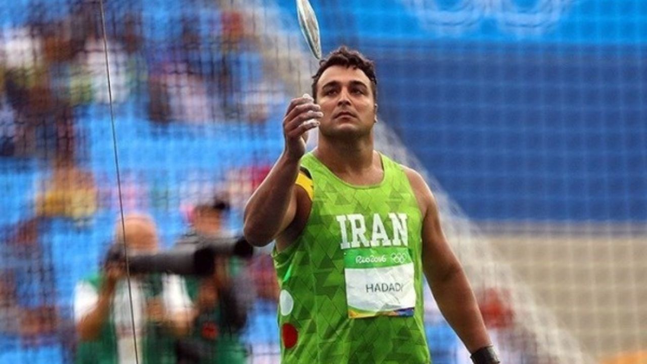 احسان حدادی راهی بلاروس شد