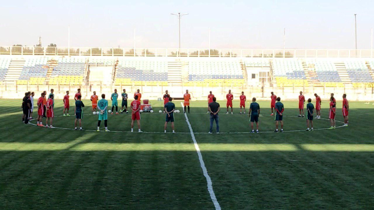 یک دقیقه سکوت در تمرین پرسپولیس + ویدئو