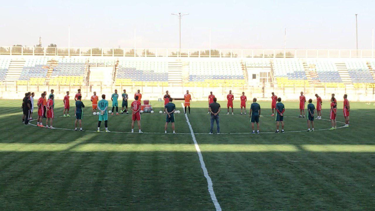 یک دقیقه سکوت در تمرین پرسپولیس + ویدئو