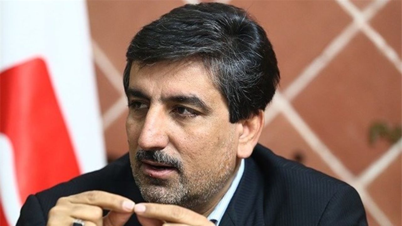 احکام دبیران 11 استان در چهاردهمین جلسه شورای مرکزی حزب صادر شد