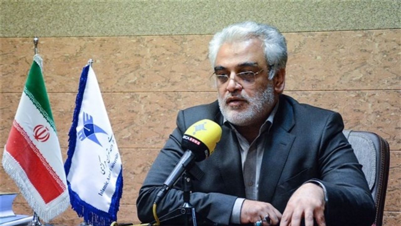 تعداد دانشجویان دانشگاه آزاد 600هزار نفر کاهش یافته است