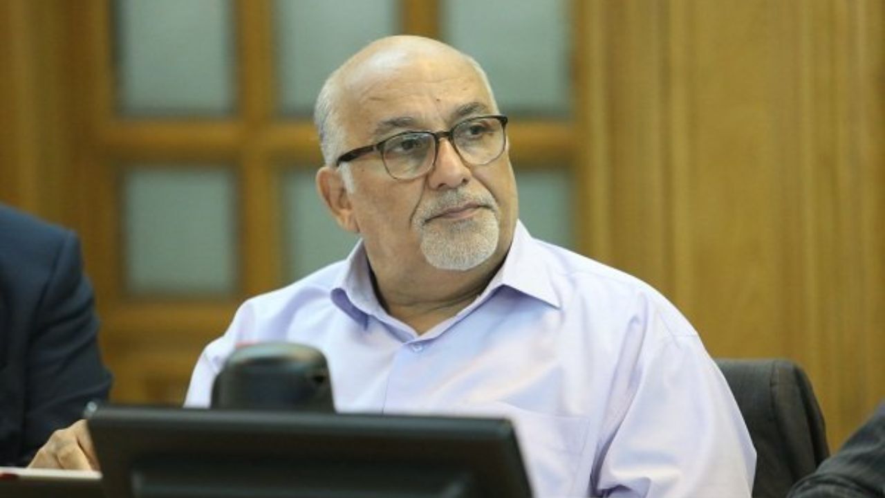 شهرداری باید لایحه سازمان گردشگری را به صحن شورا ارائه دهد