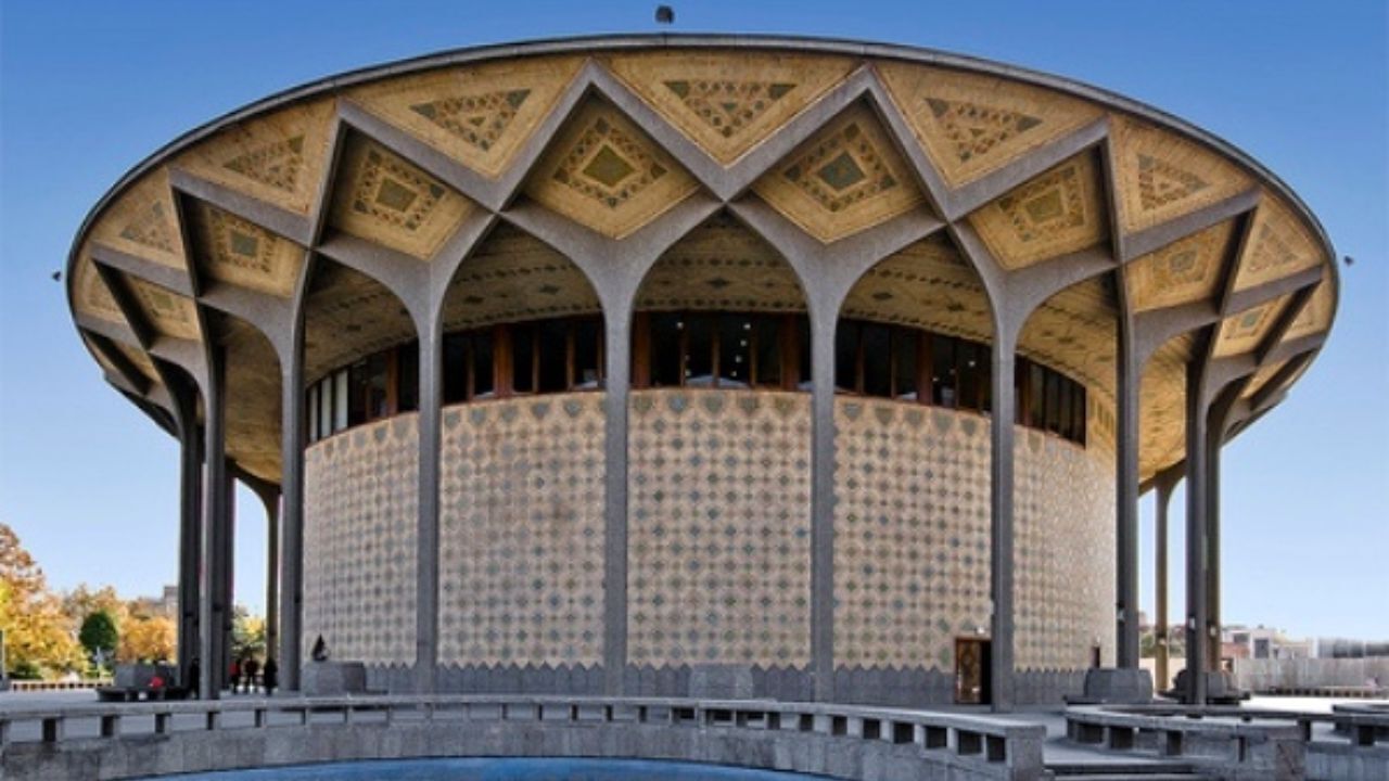 «ستاره شناس» طی 2 نوبت به روی صحنه می‌رود