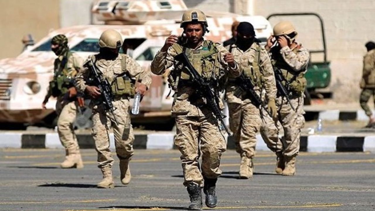 انهدام 2 خودروی رزهی مزدوران سعودی در «نجران»