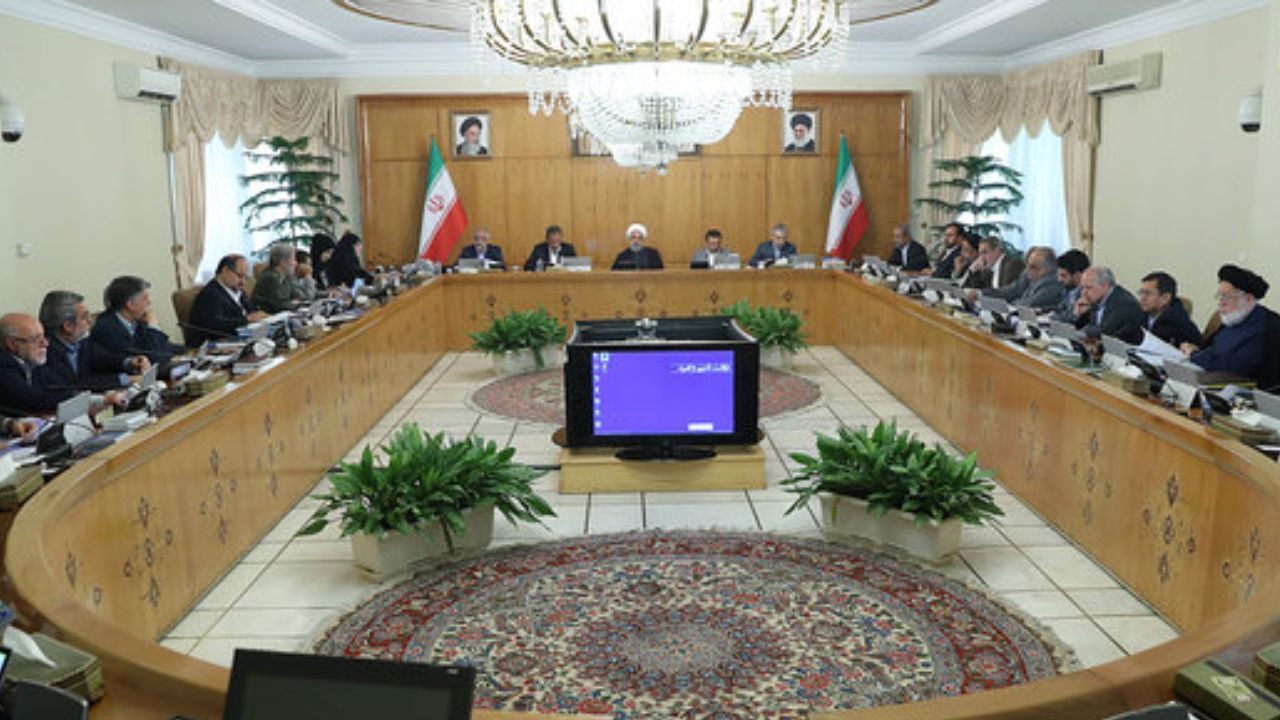 استخدام معلمان حق‌التدریس و آموزشیاران سوادآموزی تعیین تکلیف شد
