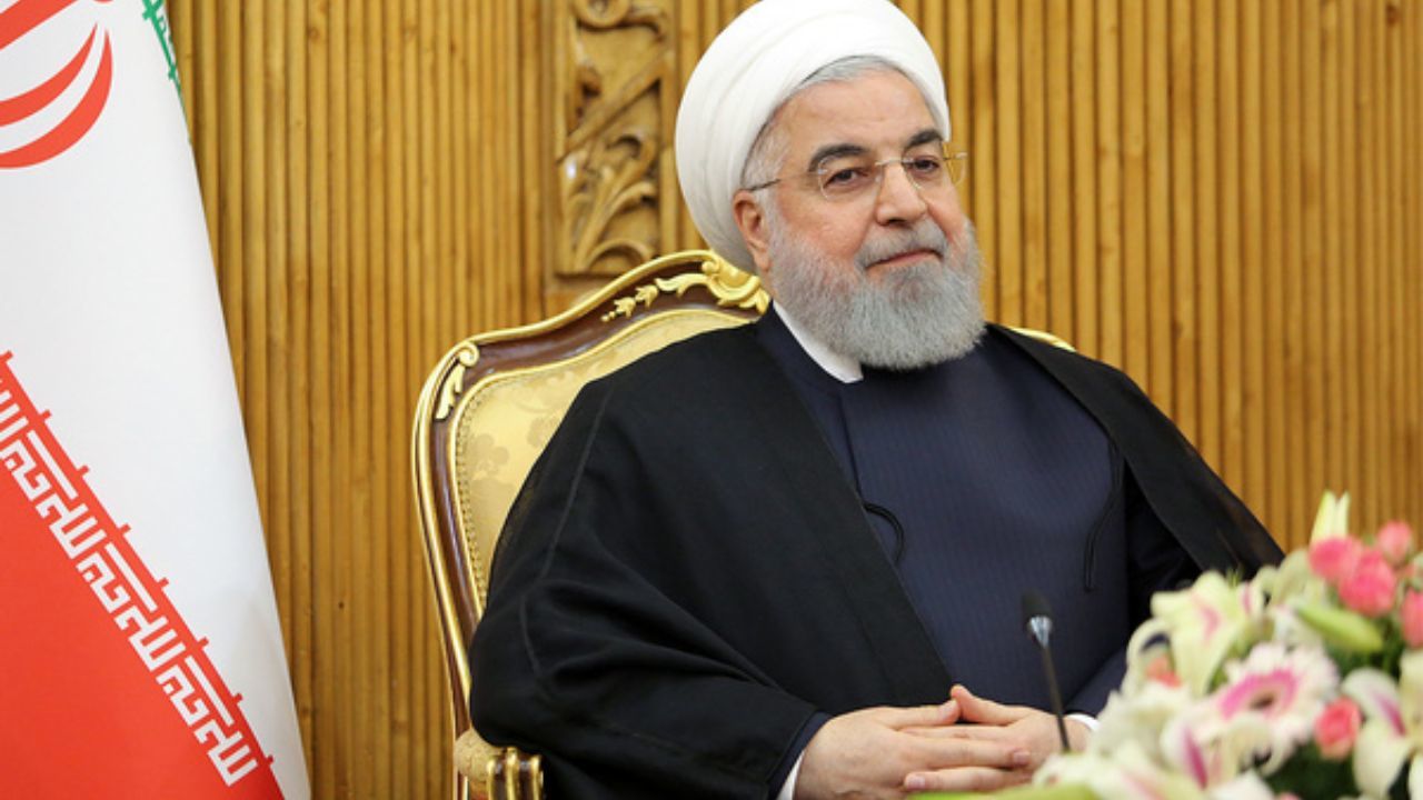 نپذیرفتیم در فضای تحریم مذاکره کنیم/ آمریکایی‌ها پیغام مذاکره در شرایط فعلی را داده بودند/ به صراحت گفتیم برای مذاکره آماده‌ایم/ ایران نظارت را کاهش نداده و فقط محدودیت‌های فعالیت‌های هسته‌ای را کاهش داده است/ تاکید کردم مدرک حمله ایران به آرامکو را برایم