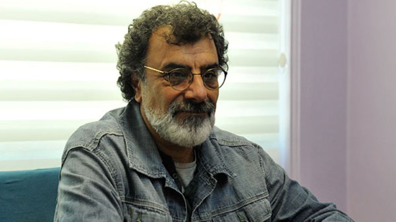 سیامک احصایی نمایشی با موضوع خواب و کابوس را به روی صحنه می‌برد