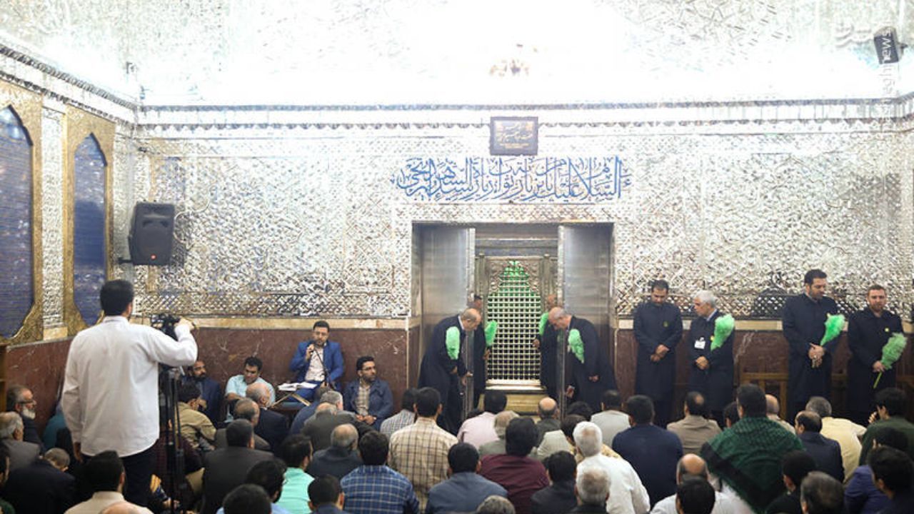 آیین غبارروبی حرم حضرت عبدالعظیم حسنی(ع) + ویدئو