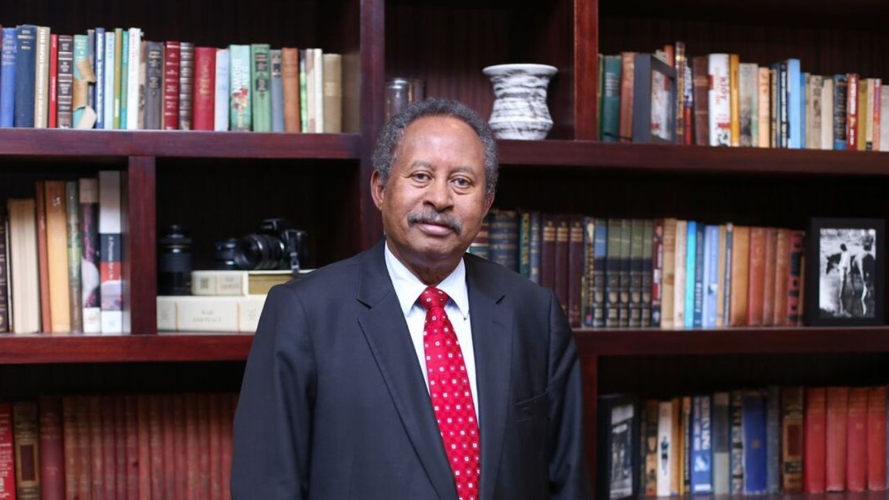 نخست وزیر سودان به فرانسه سفر می‌کند