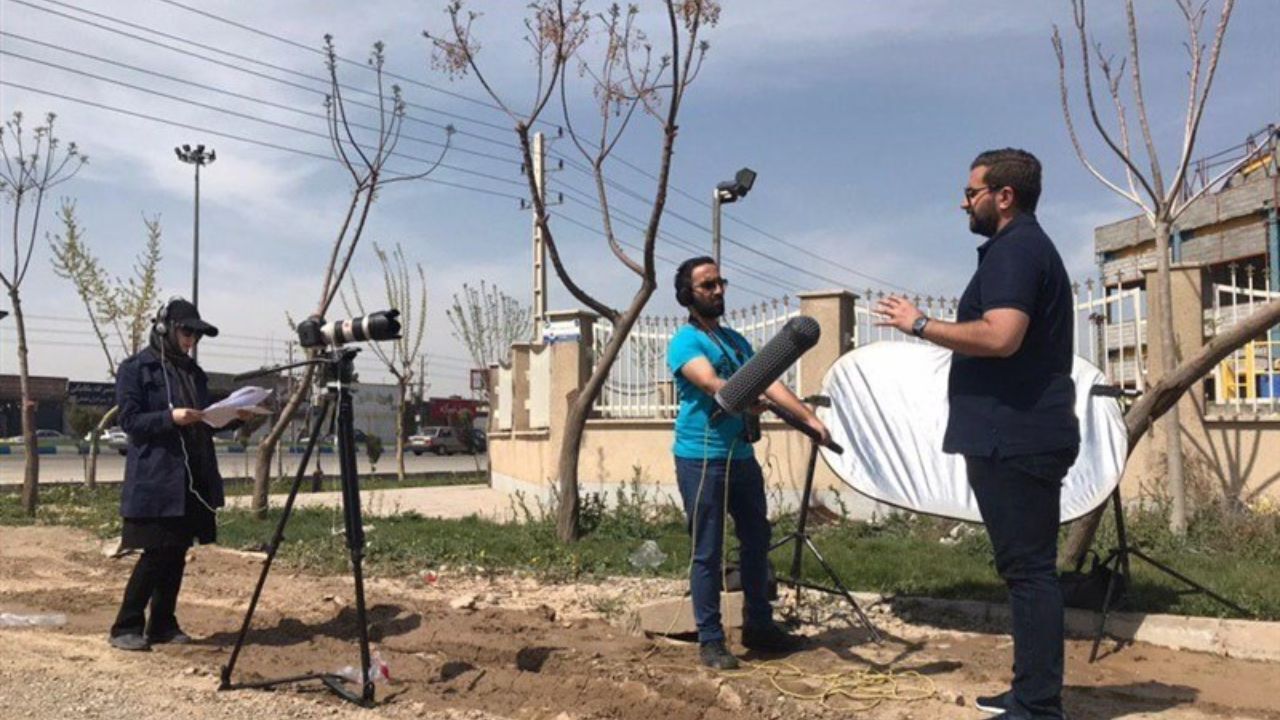 مستند «در کنار متن» از شبکه مستند روی آنتن می‌رود