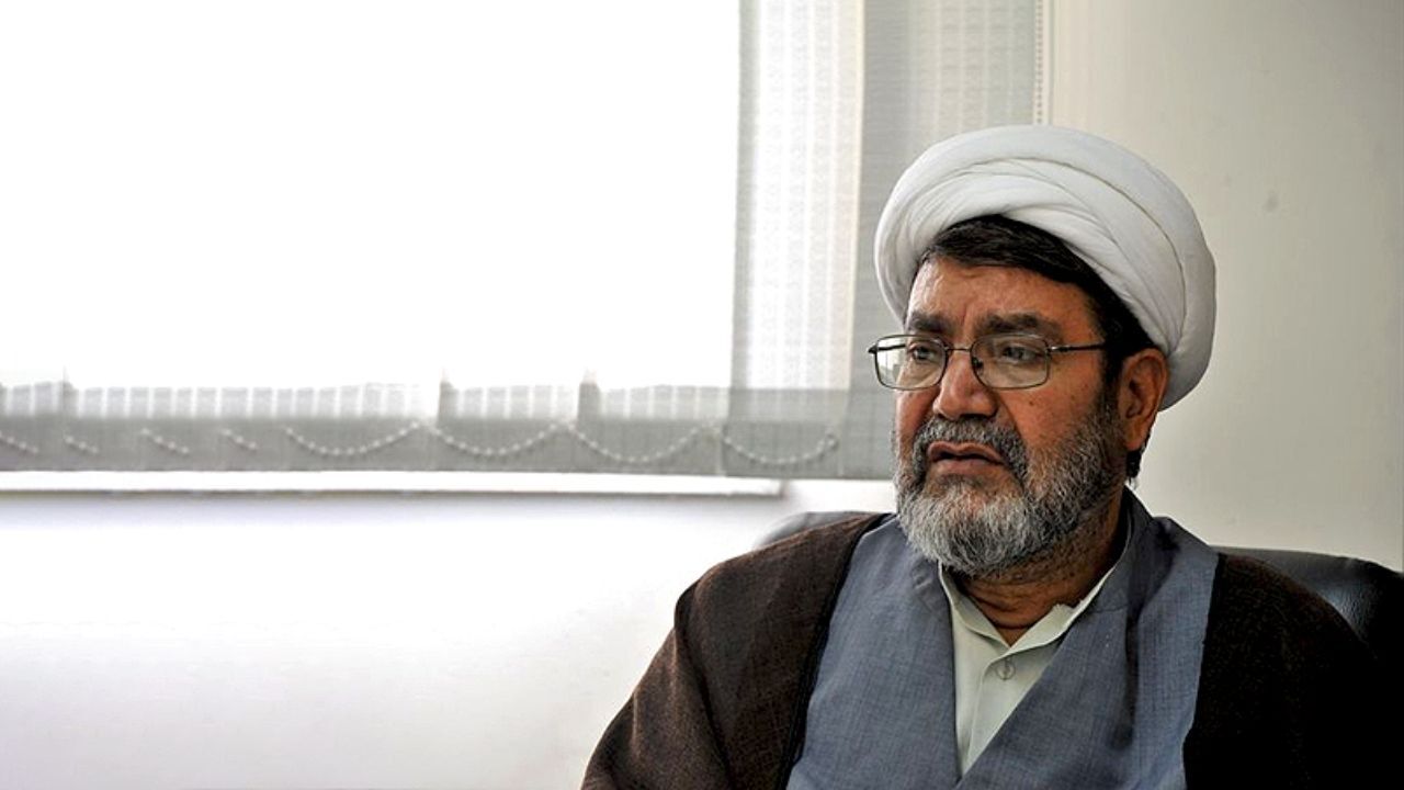 عرفان نمی‌تواند از تشیع جدا باشد/ امام به گورباچوف توصیه کرد از یک صوفی الگو بگیرد/ تصوف پل واسطِ شیعه بین تسنن بود که سنی‌های معتدل را شیعه کرد/ نظر دادن درباره مولوی و شمس و... نمی‌تواند فتوا باشد