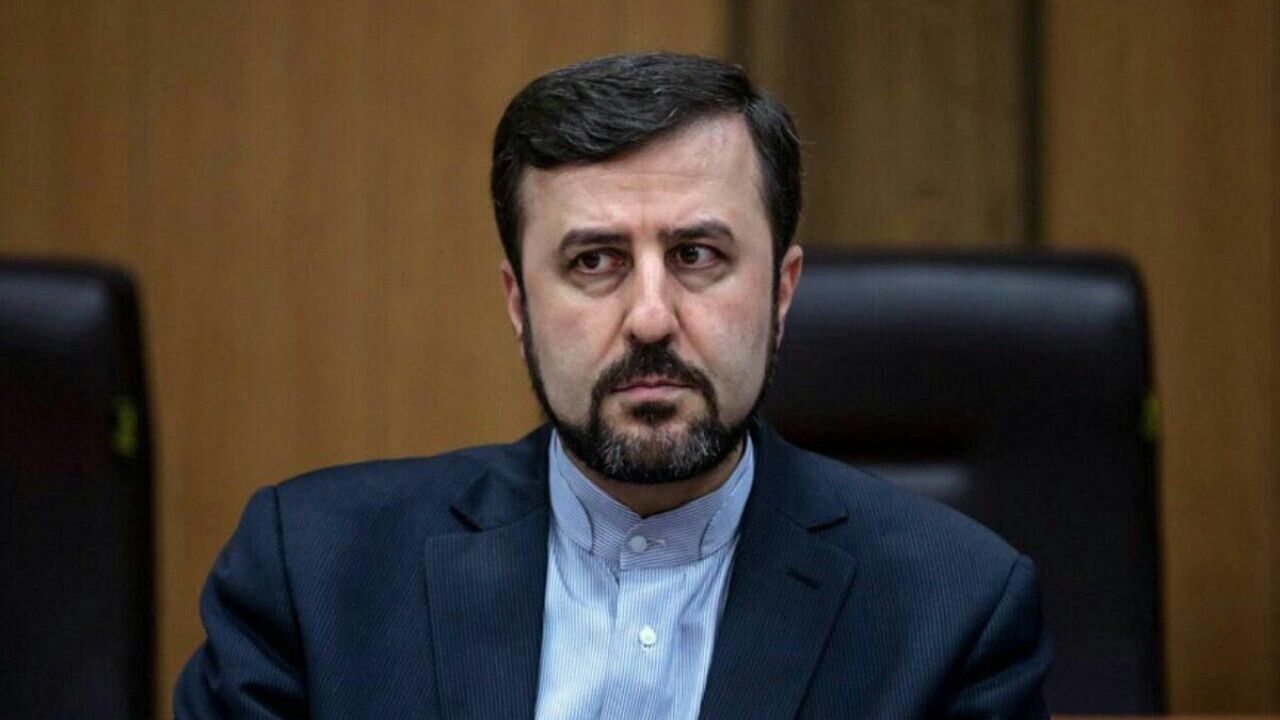سازمان فضایی ایران روی فعالیت‌های صلح‌آمیز فضای ماوراء جو تمرکز داشته‌ است