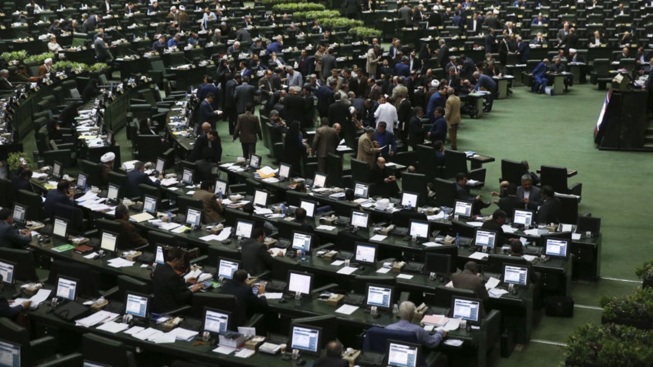 سوال از وزیر کشور در دستور کار نمایندگان