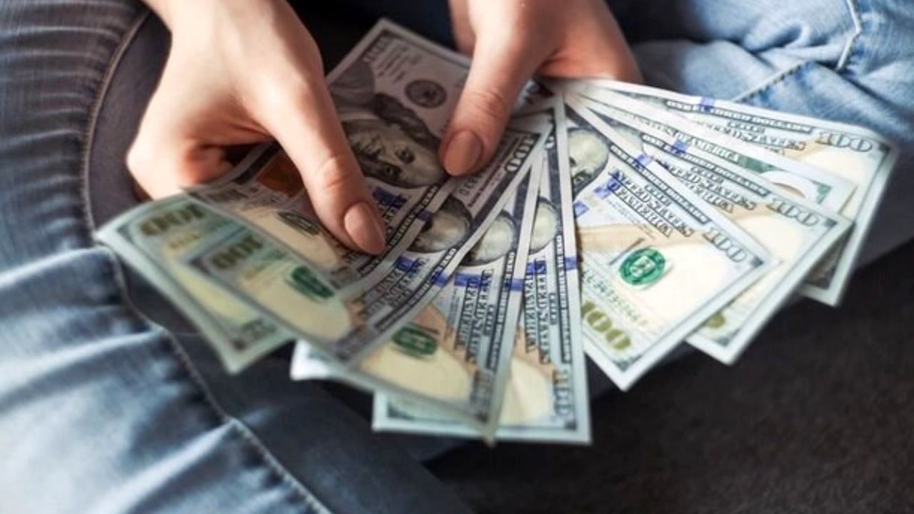 تثبیت نرخ دلار روی  11 هزار و 400 تومان