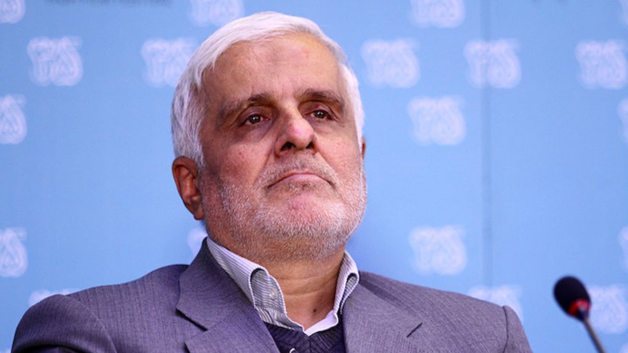 دستمزدهای سنگین در شبکه خانگی، تمایل بازیگرها به آن سمت را بیشتر کرده است/ بازیگری که برای نقش التماس می‌کرد، چرا گذشته‌اش را فراموش کرده؟