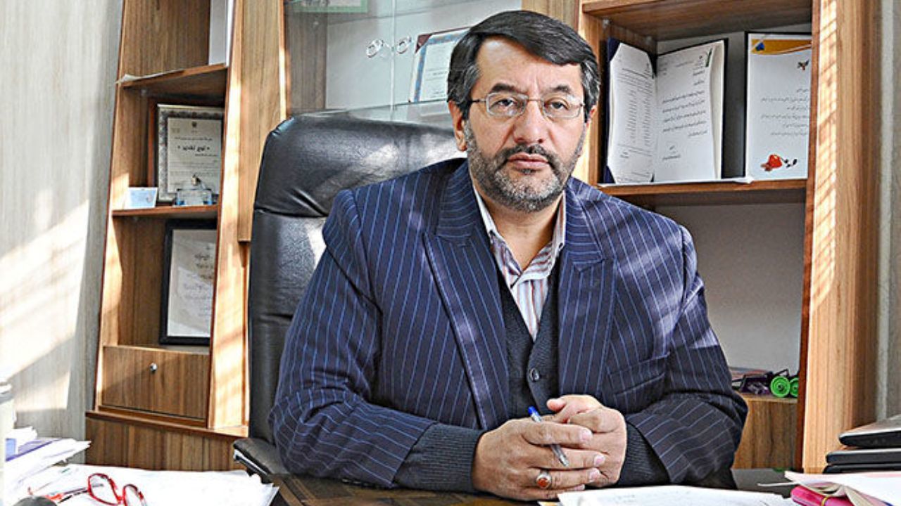 دولت باید برای تأمین مسکن کارگران زمین و وام ارزان قیمت ارائه کند