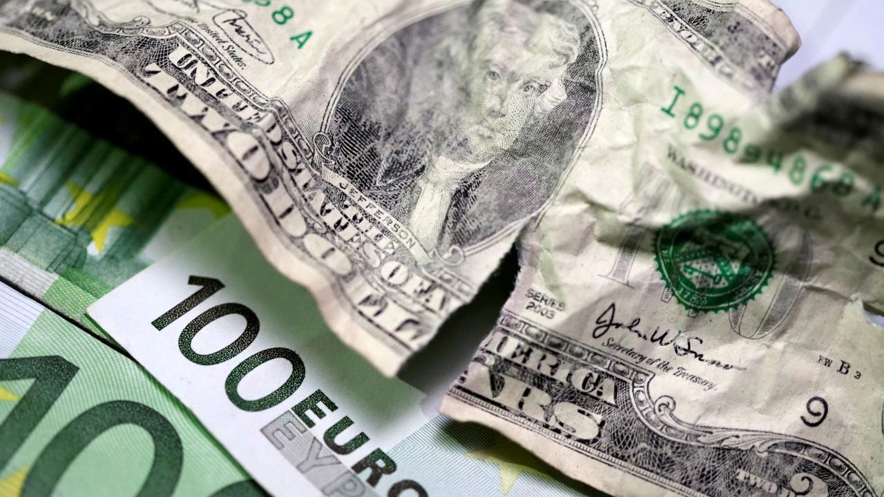 یکی از بزرگ‌ترین شرکت‌های نفتی جهان دلار را کنار گذاشت