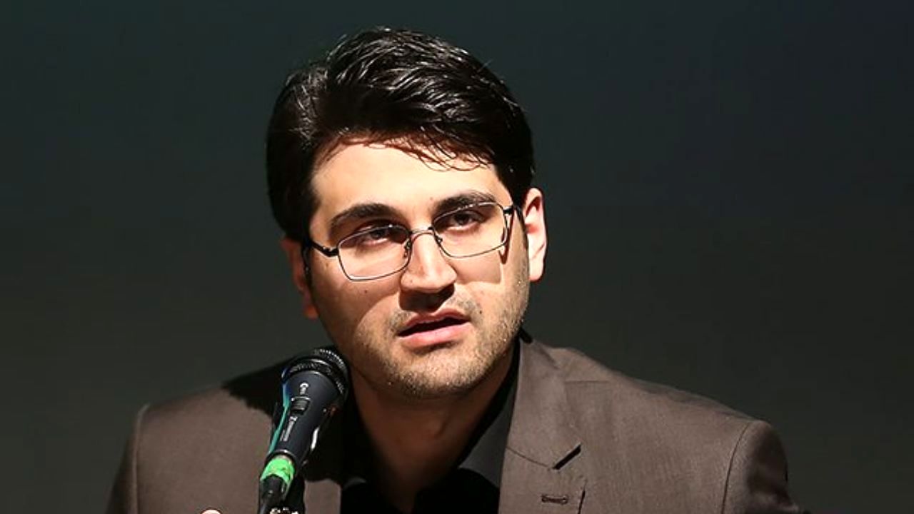 سیستم پرداخت یارانه‌ها به درستی عمل نمی‌کند/ متاسفانه در بودجه سال 99 مسیر گذشته را طی خواهیم کرد/ بسیاری از معافیت های مالیاتی با منطق سازگار نیست/ روش ارائه کالا و خدمات در کشور هزینه گزافی دارد