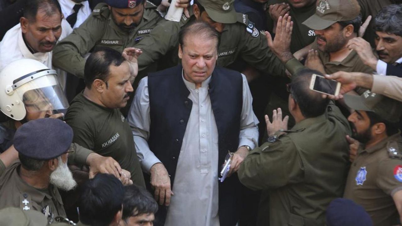 «نواز شریف» به مدت 8 هفته آزاد می‌شود