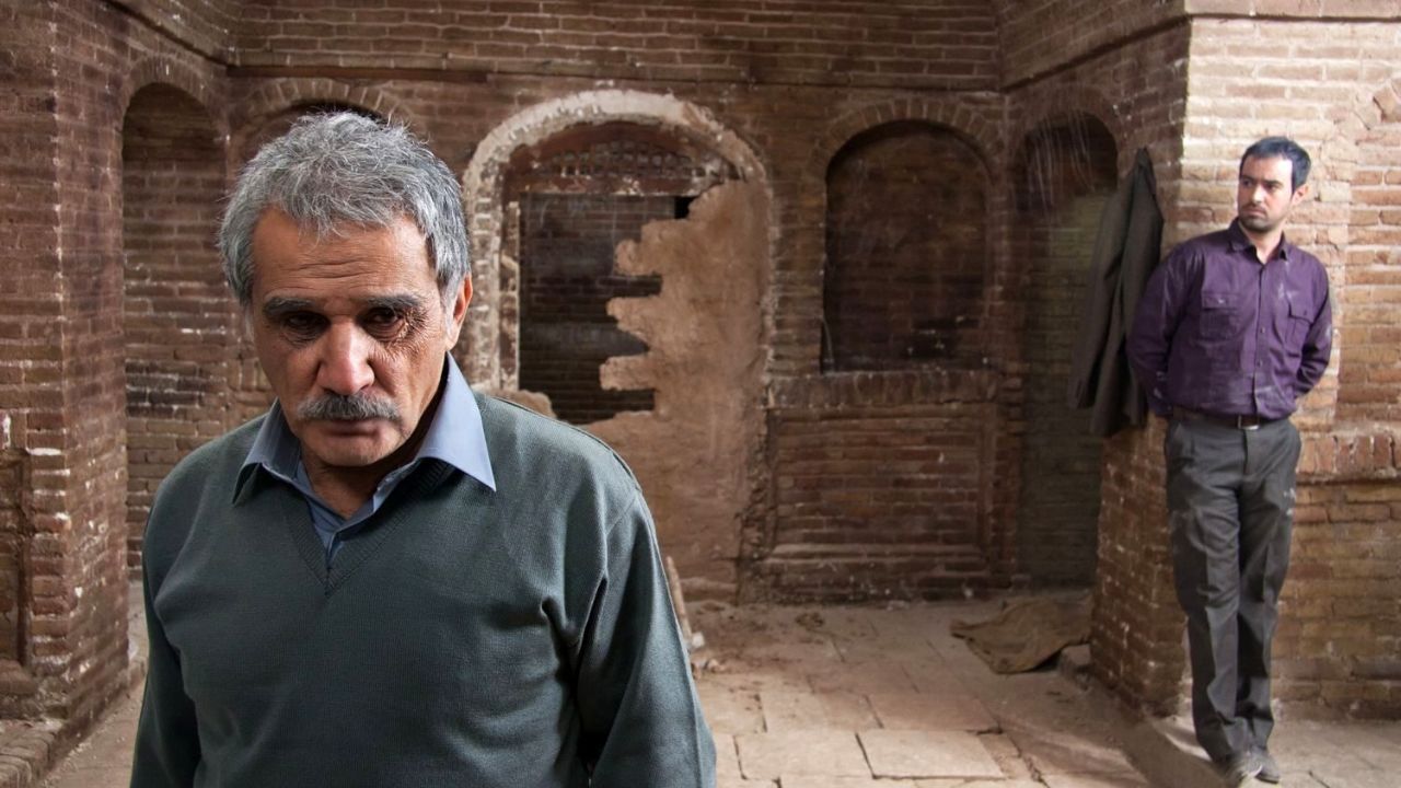 نگاهی به قتل‌های خانوادگی در سال‌های اخیر/ رسولی، فعال اجتماعی: هر بار زنی کشته می‌شود، موضوع مسکوت می‌ماند/ چه ابزاری بهتر از هنر، برای بیداری ذهن‌های خفته؟