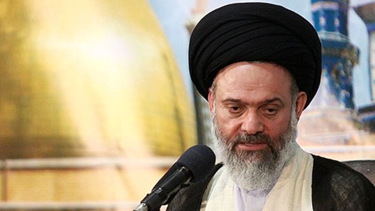 امام جمعه موقت قم در بیمارستان بستری شد