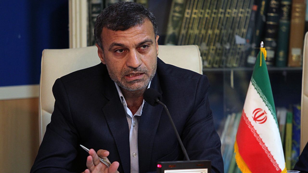 مشکلات معلمان همچنان ادامه دارد/ وزیر آموزش و پرورش به وعده هایش عمل نکرد
