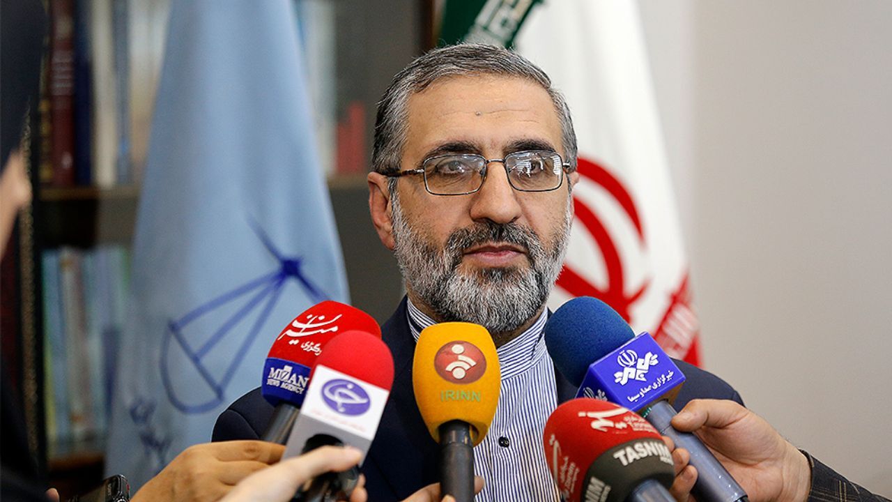 درباره اموال خارج از کشور بابک زنجانی دولت باید اقدام کند/ هزاران میلیارد تومان به وزارت نفت دادیم