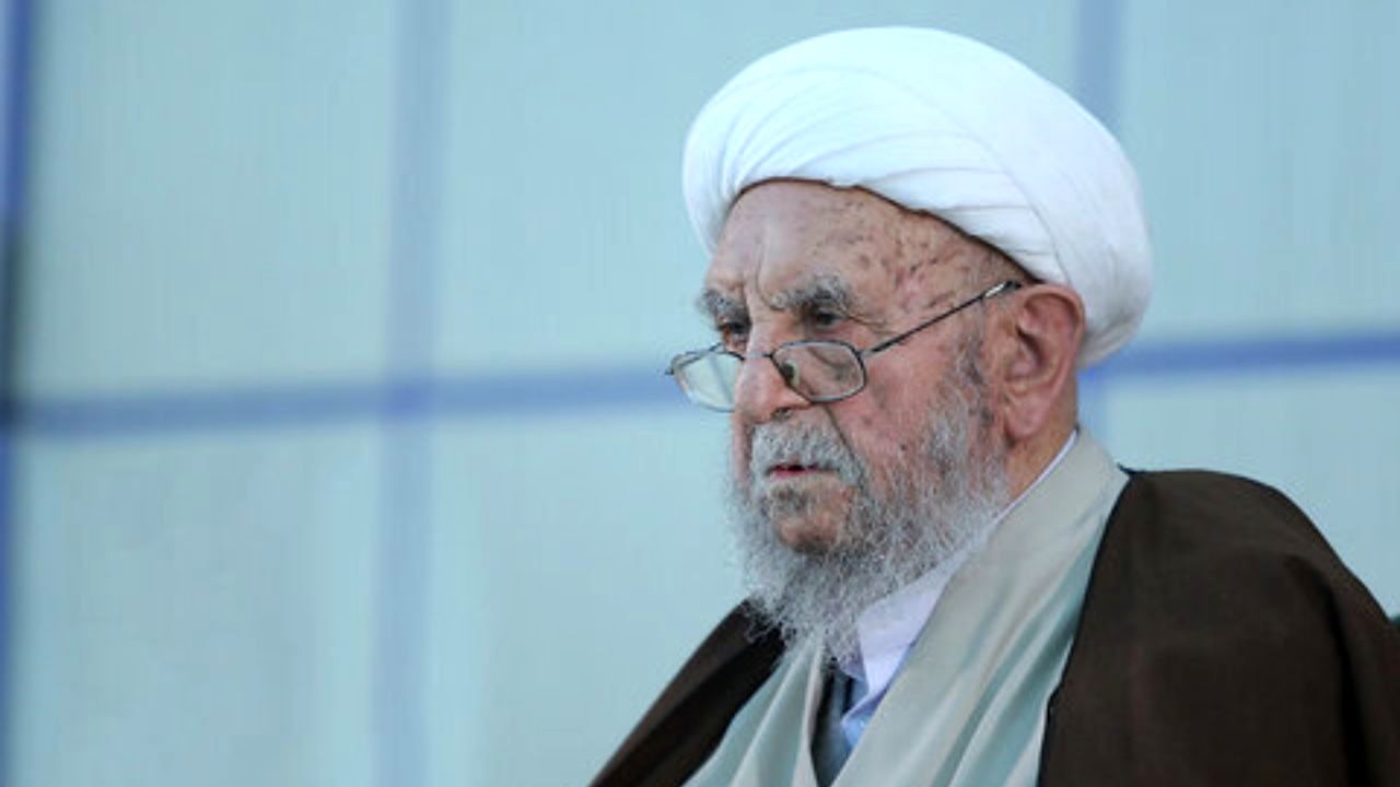 آیت‌الله خامنه‌ای بهترین رهبر هستند و جز ایشان پناهی نداریم/ فرج و ظهور حضرت آنی نیست