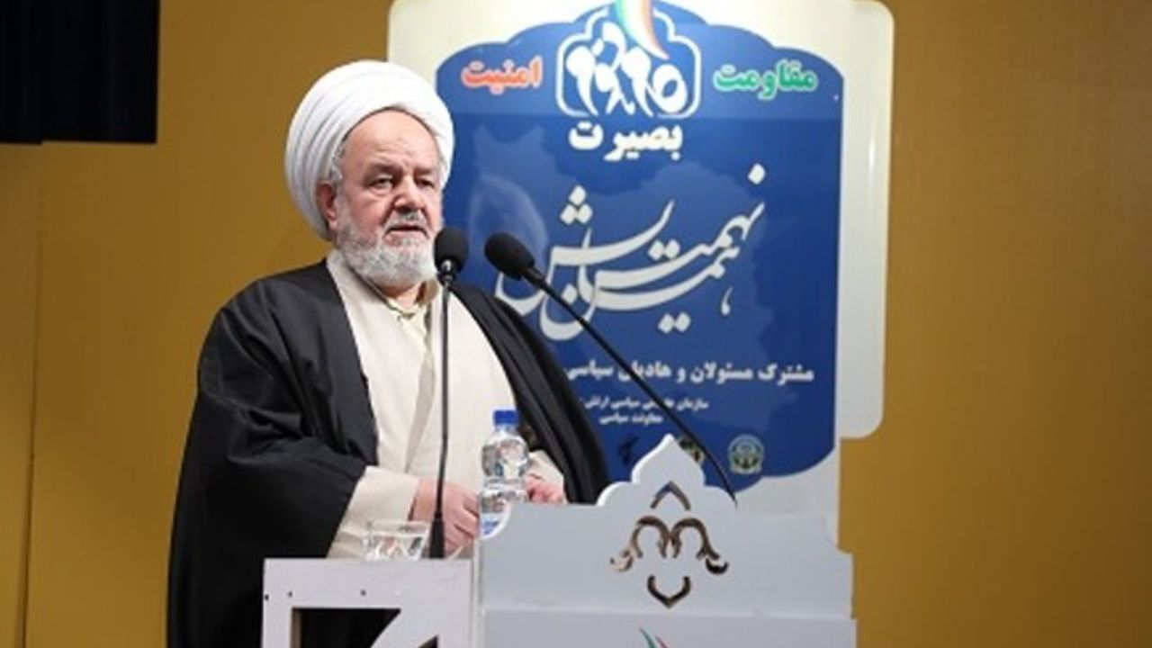 تدابیر رهبری و عدم همراهی مردم با فتنه‌گران و اشرار سبب ناکامی فتنه‌ها شد