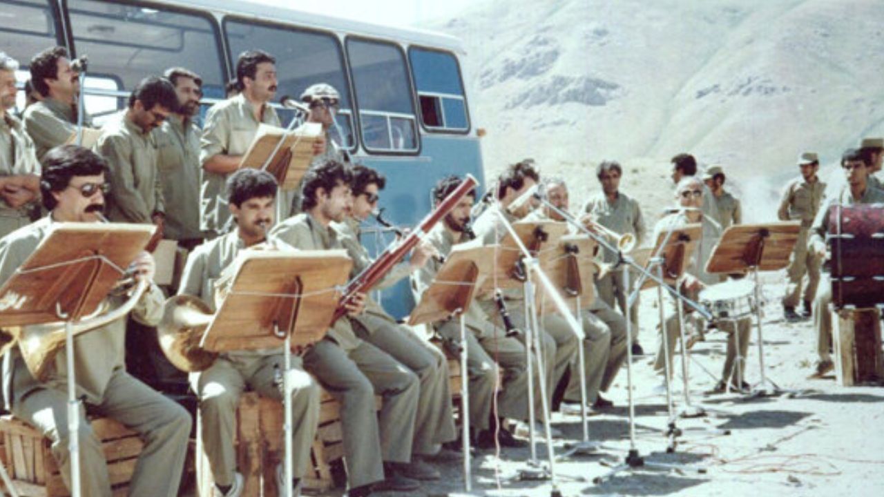خاطره‌بازی با «سازهای خاکی»/ در جنگ اقتصادی نیازمند هنرمندان هستیم